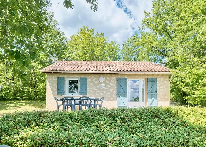 Cantou * Salignac Eyvigues