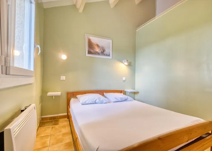 Cantou * Salignac Eyvigues