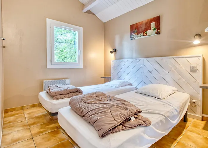 Cantou Nyaraló Salignac Eyvigues