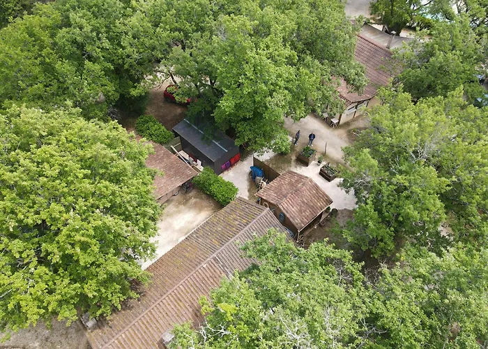 Cantou * Salignac Eyvigues